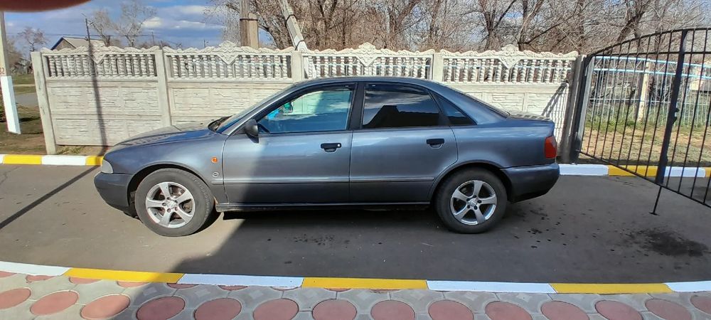 Продам,Audi A4 b5