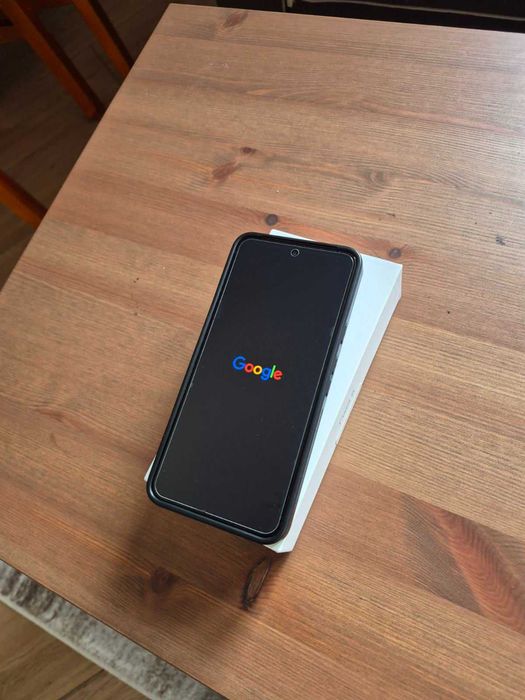 Pixel 8 – отлично състояние, като нов