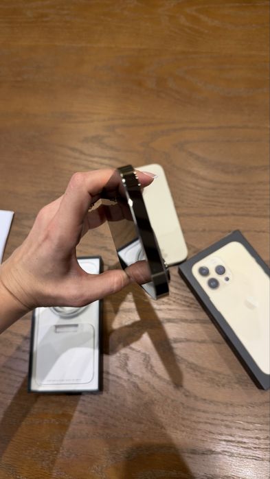 I phone 13 pro gold