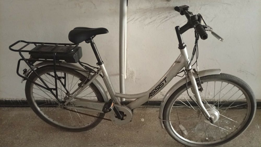 Bicicletă electrică assist