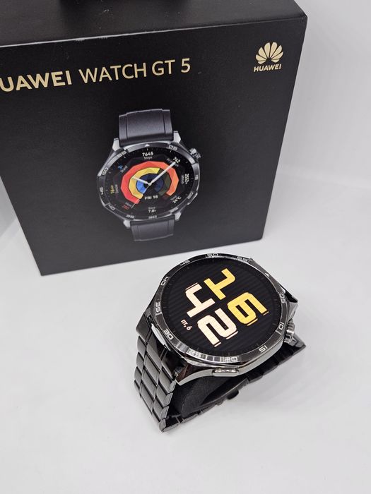 Huawei Watch GT 5 Black (Пълен комплект)