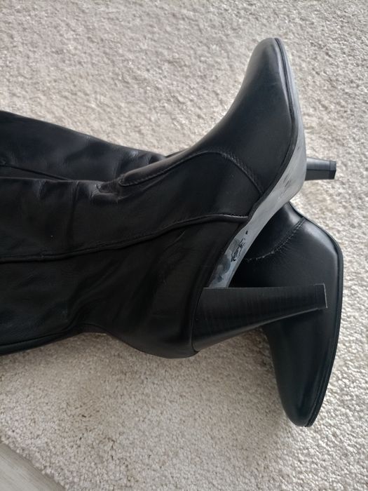 Vând cizme dama,noi,mărimea 41.