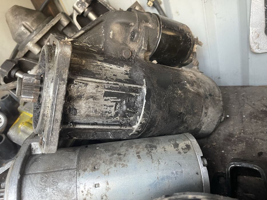 Продам стартер гольф 2 автомат 1.8 обем