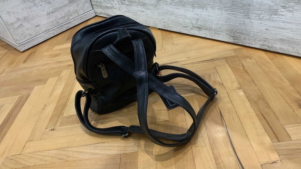 Дамска раница от еко кожа