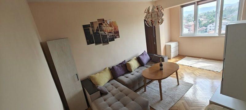 Дава се под наем Двустаен апартамент в София, Сухата река - 50 кв.м за 613 € - Снимка #1