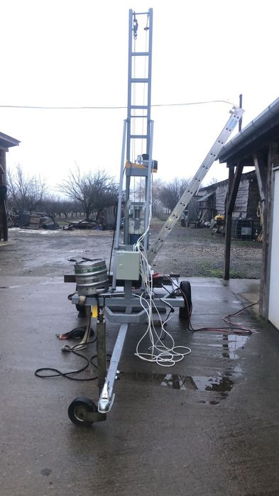 VAND masina de forat