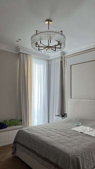 Продам люстры срочно