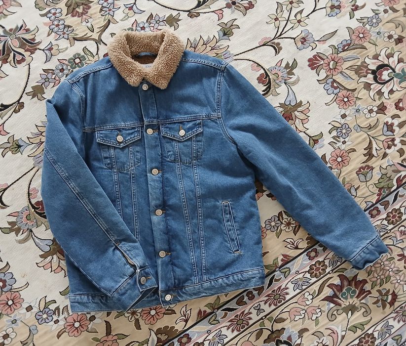 Мужской джинсовый куртка