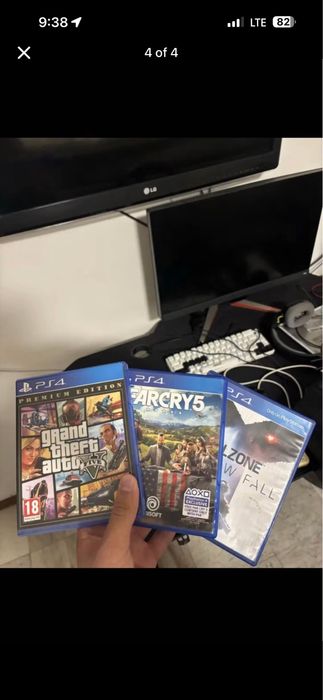PS4 плейстейшън подарък игри и джойстик