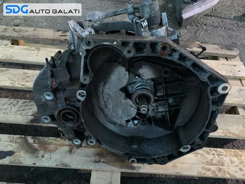 Cutie Viteze Manuala in 6 Trepte M32 Opel Astra H 1.9 CDTI 2005 - 2010 Cod 55192042 [M9044]