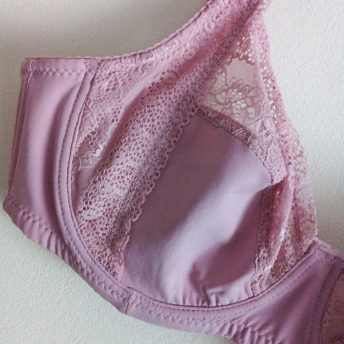 Нов розов сутиен 85С