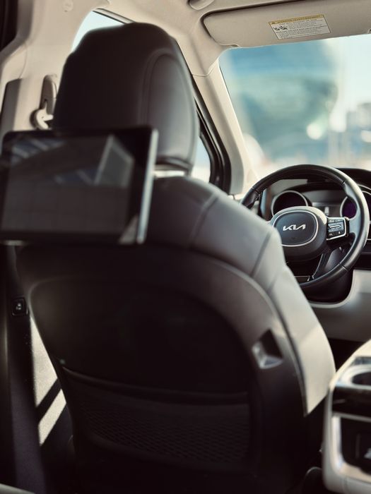 Прокат авто/7 местный минивэн