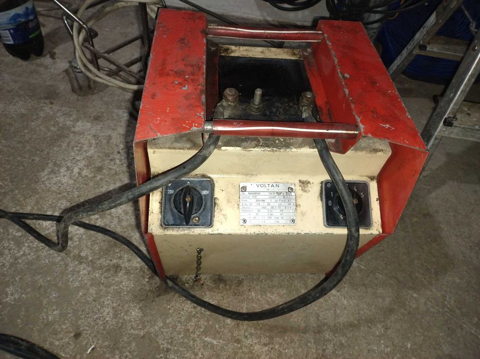 Aparat de sudură 220/380