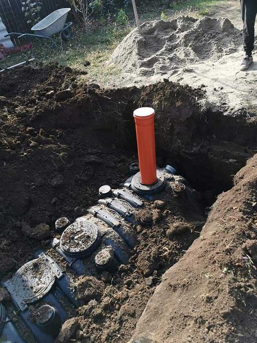 Sapaturi cu miniexcavator 2T, fundati case, canalizari, beci, gard