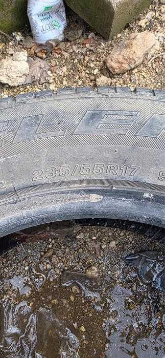 Резина летняя 235/55R17