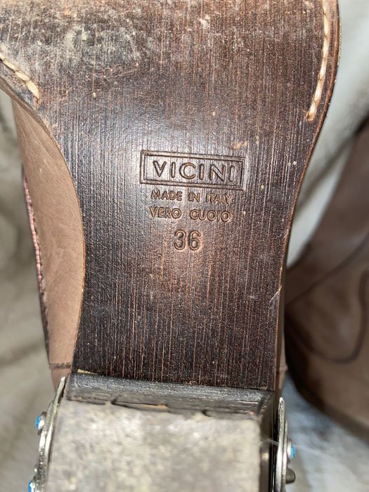 Vand ciocate Vicini by Giuseppe Zanotti