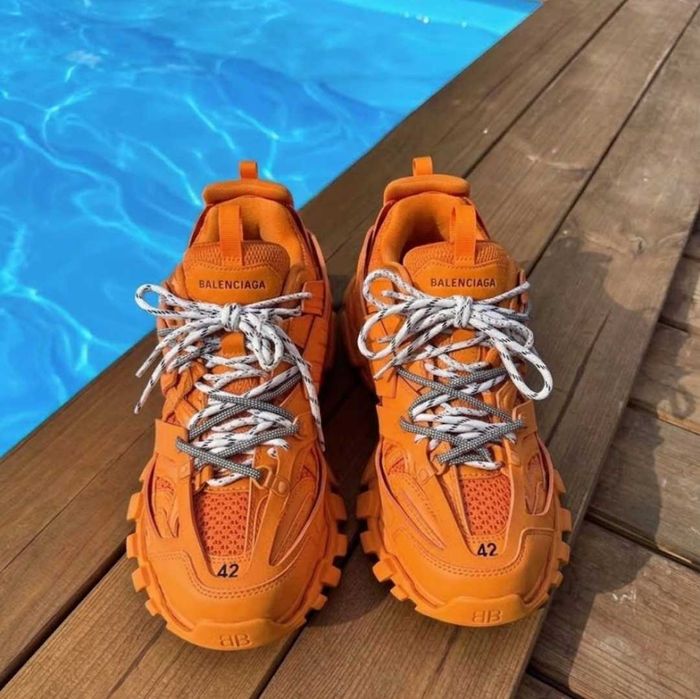 Balenciaga Track – Orange