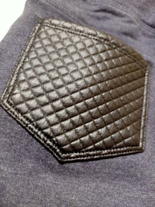 Продам легинсы для девочки