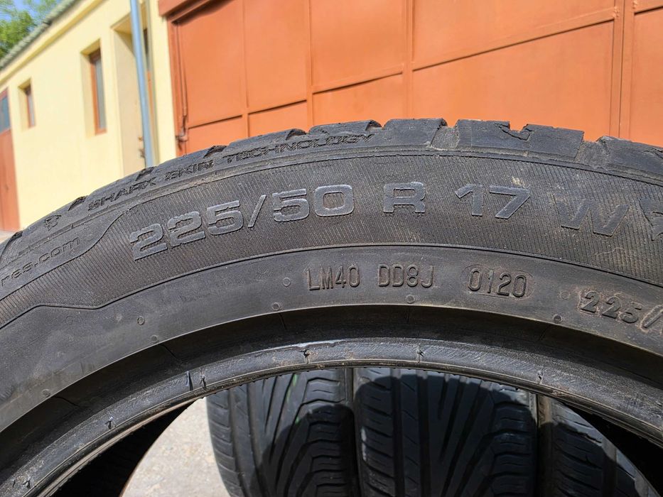 4 бр. летни гуми 225/50/17 Uniroyal RSC DOT 0120 5-6 mm