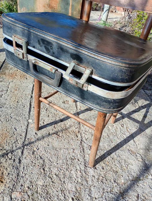 Старинни куфари  за декорация