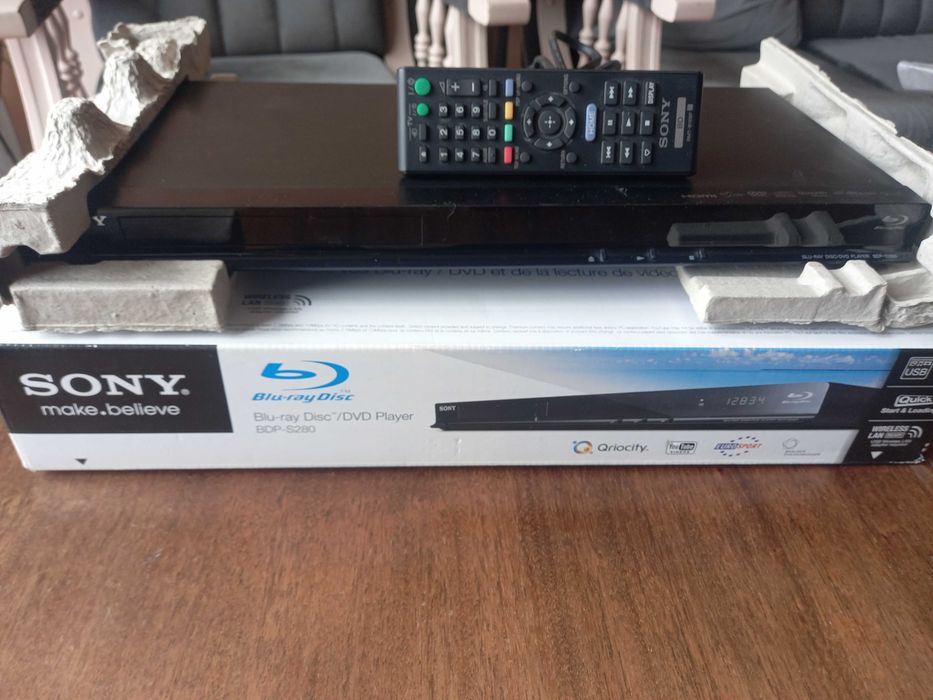 Blu-ray Disc/DVD SONY BDP-S280. Камера  Панасоник.
