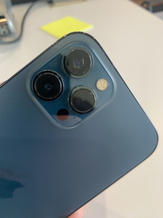 iPhone 12 Pro Max за екран