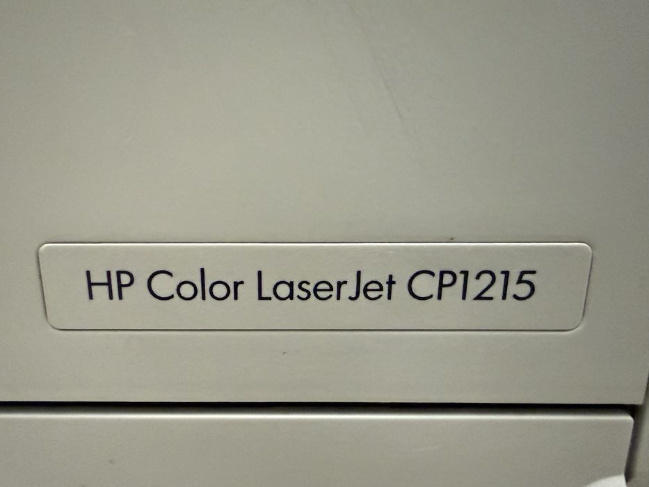 Принтер цветной HP color Laser Jet CP1215