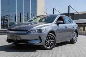 BYD Qin 5p, naxt va halol nasiya