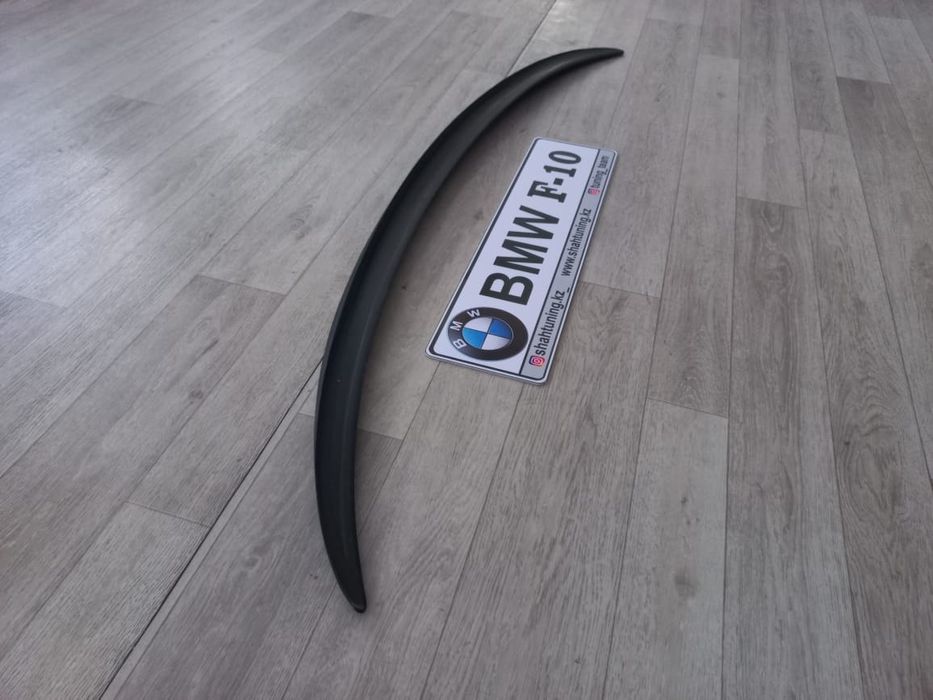 BMW F10 M5 спойлер сабля