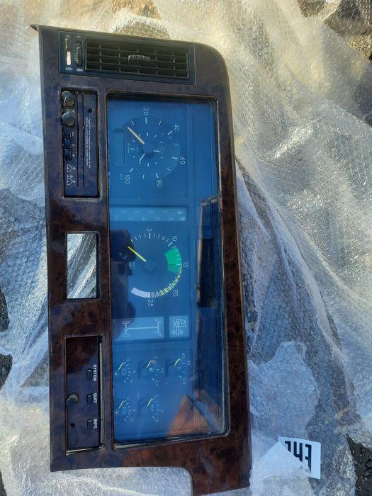 Панель приборов мерседес актрос