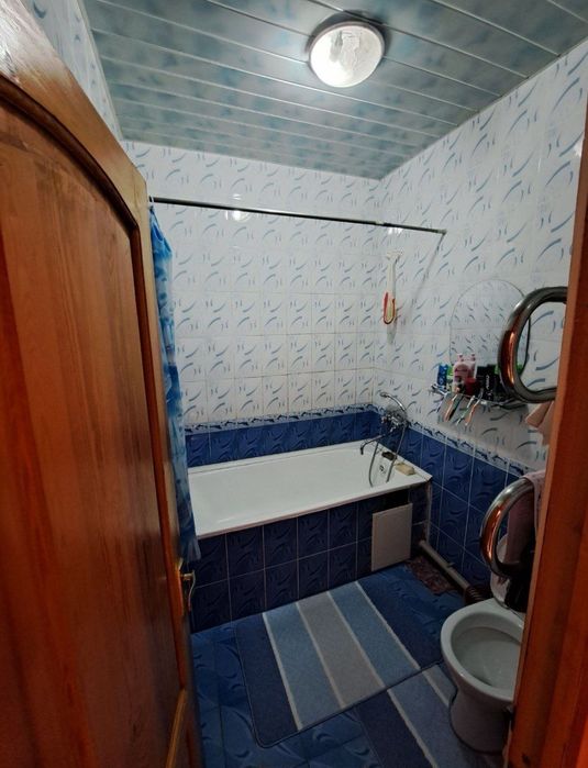 Srochna Yangi hayot tumanida dom sotiladi.  5honali. 6 etaj