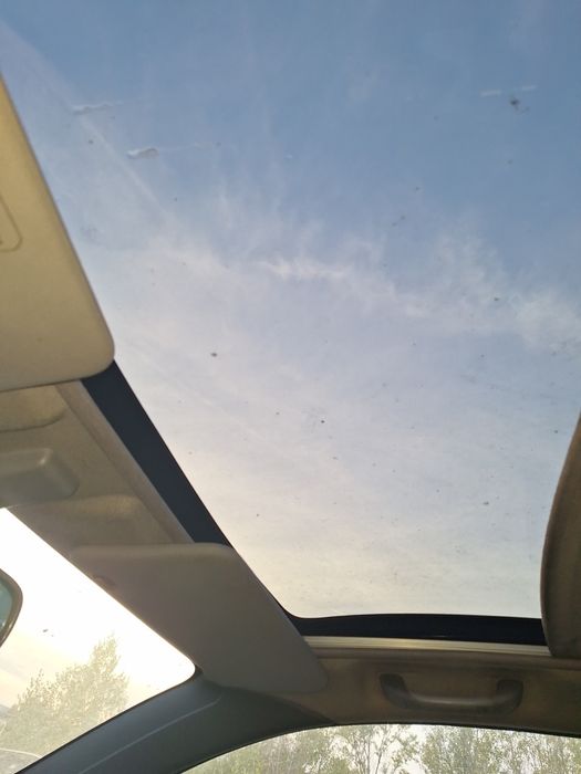 Daihatsu YRV 1.3 на части