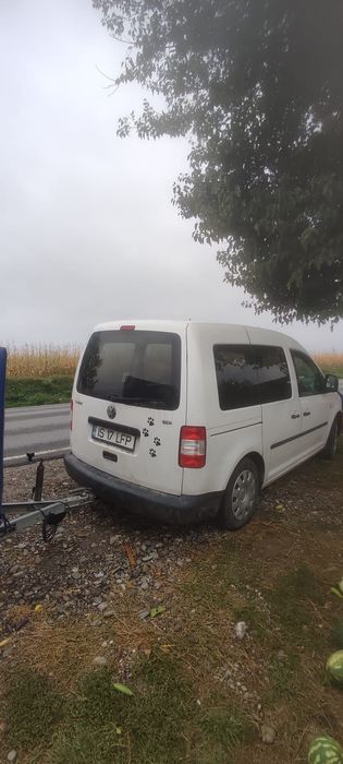 Vând Volkswagen Caddy 2.0 sdi