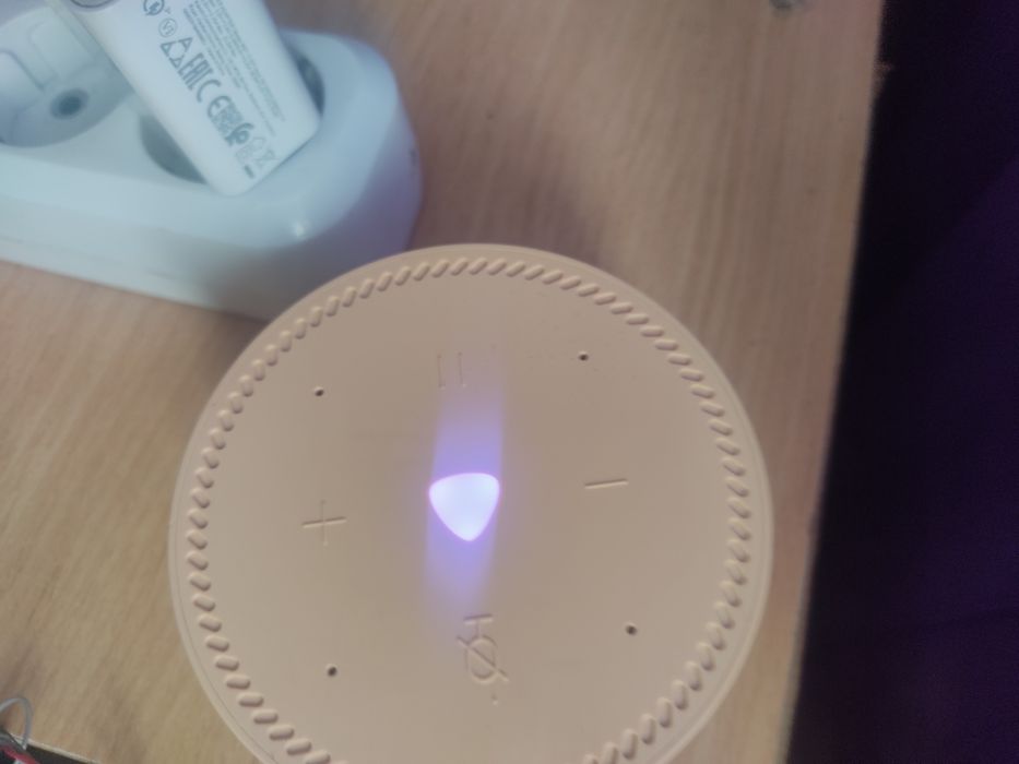 Колонка с Алисой