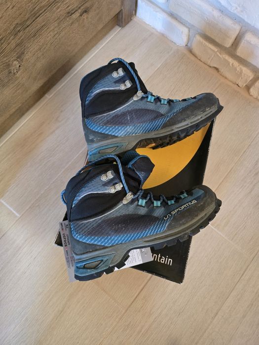 Туристически обувки La Sportiva