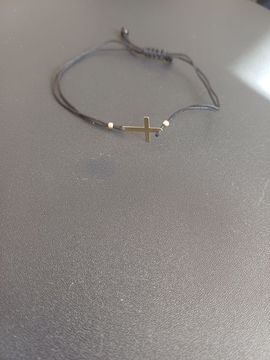 Bratara pe șnur de aur de 14k