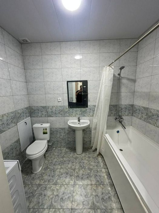 Продается 2х комнотная квартира новастройка