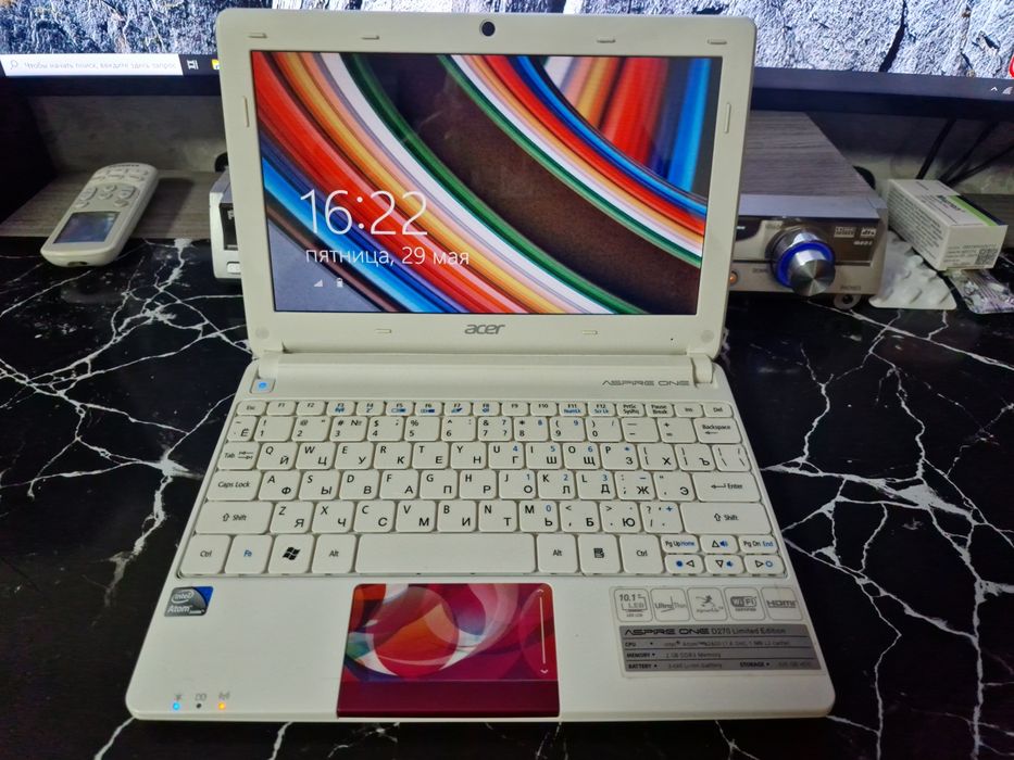 Нетбук ACER Aspire One D270