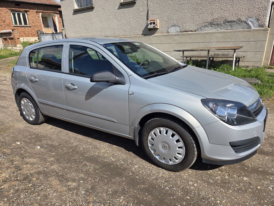 Opel Astra 1,4 бензин