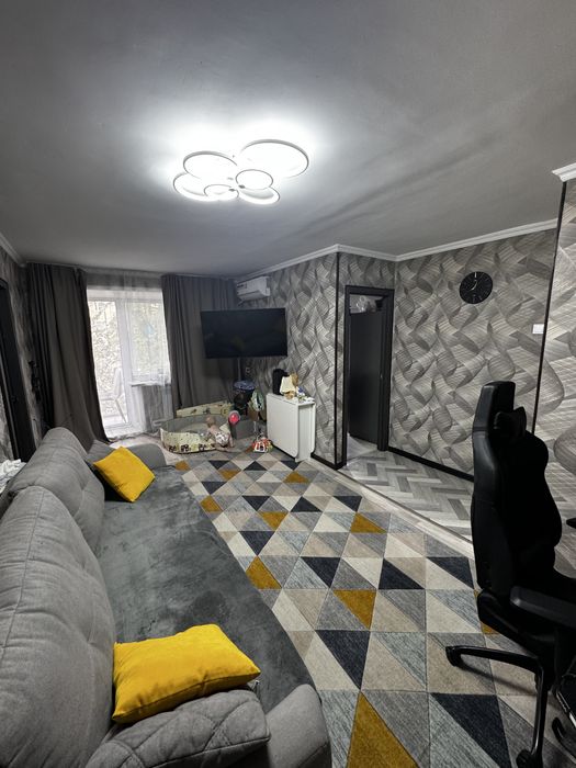 Продается 2х комнатная квартира