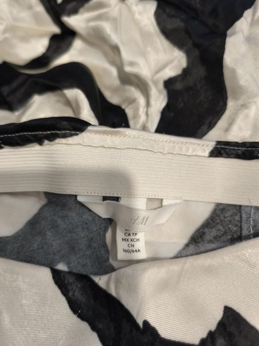 H&M сатенирана пола р-р ХС