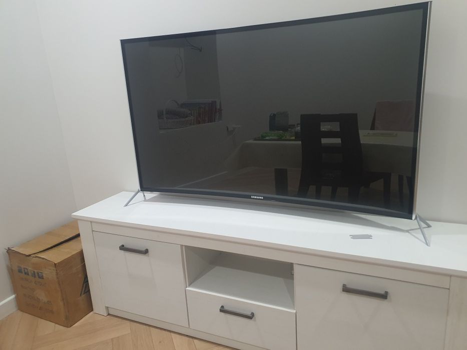 Телевизор Samsung