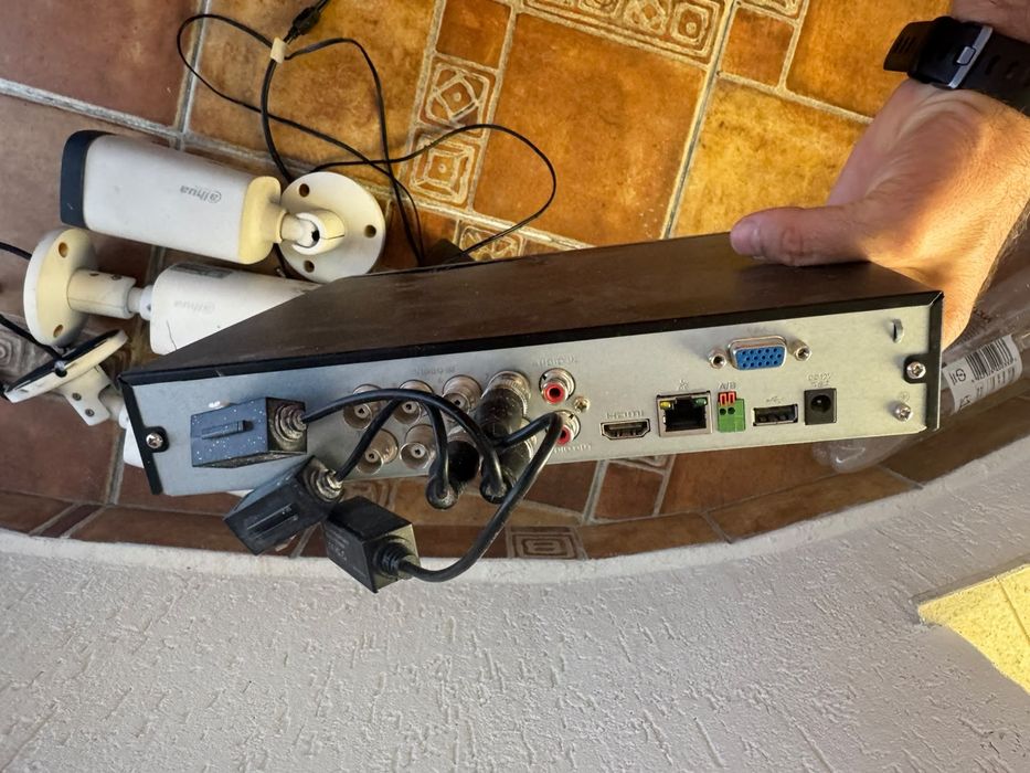 Camere de supraveghere  Dahau + DVR