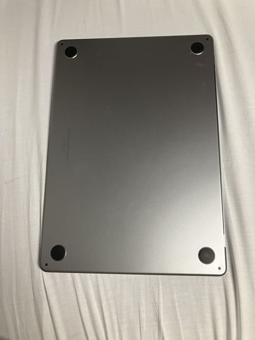 macbook air 15 m2 8GB
