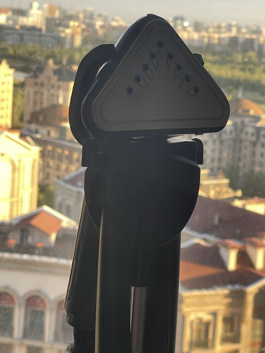 Отпариватель TEFAL в рабочем состоянии