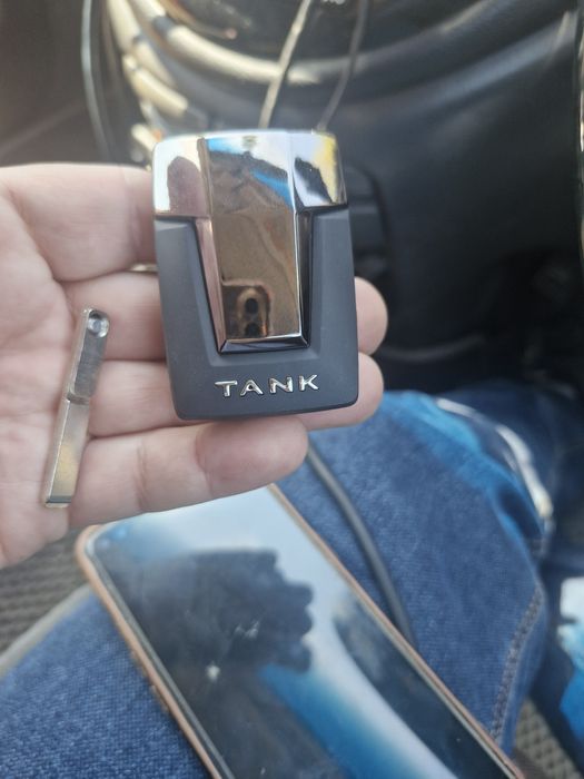 Ключ танк 300 500