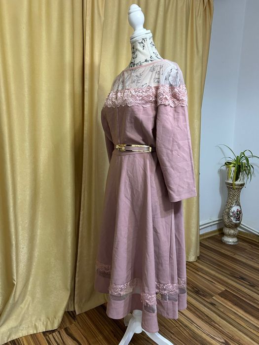 Rochie petrecere roz pal