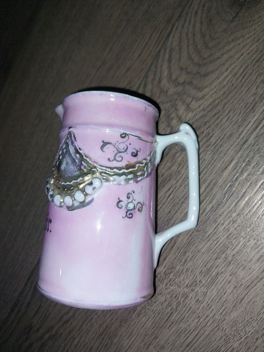 Cana din porțelan