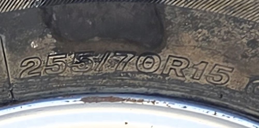Шины б/у 255/70R15