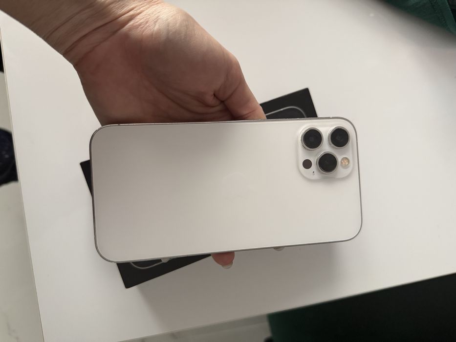 Vand iphone 12 pro max